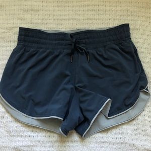 Lululemon reversible shorts